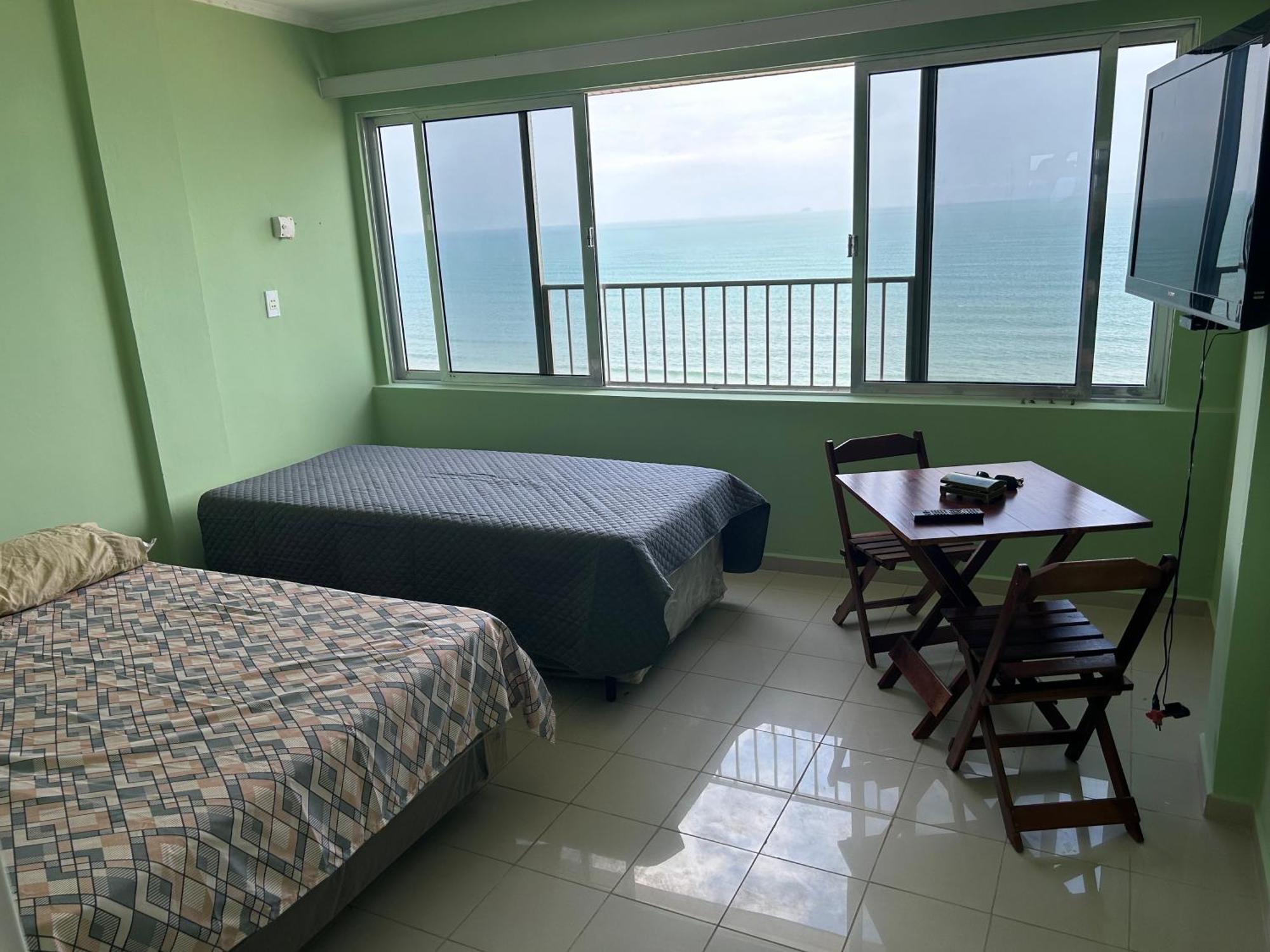 Apto Em Frente Ao Mar Predio Redondo Linda Vista Peruíbe 外观 照片
